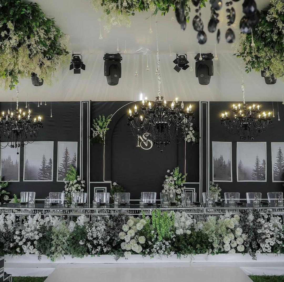Professionally styled event tables and stage